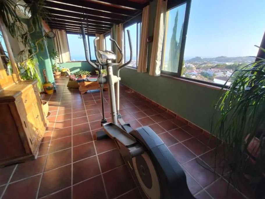 Vivienda Acogedora Con Piscina Villa อาร์โรโย เดลา เมียล ภายนอก รูปภาพ